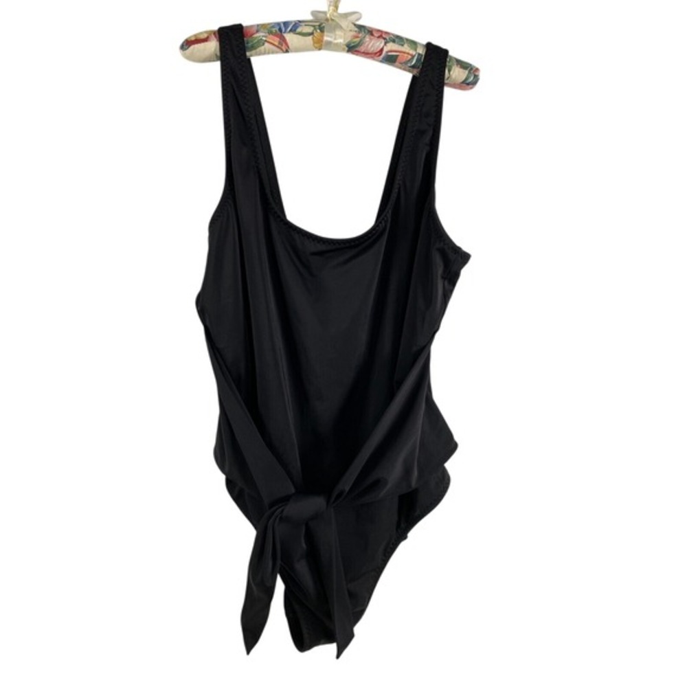 Fabletics Womens Scoop Tie Back Shaping One Piece Swimsuit 4X Black Vacation